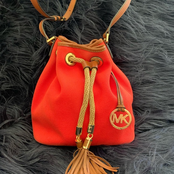 Michael Kors Hand Bag - Picture 1 of 6
